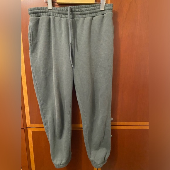 H&M Green Sweatpants - Picture 1 of 7